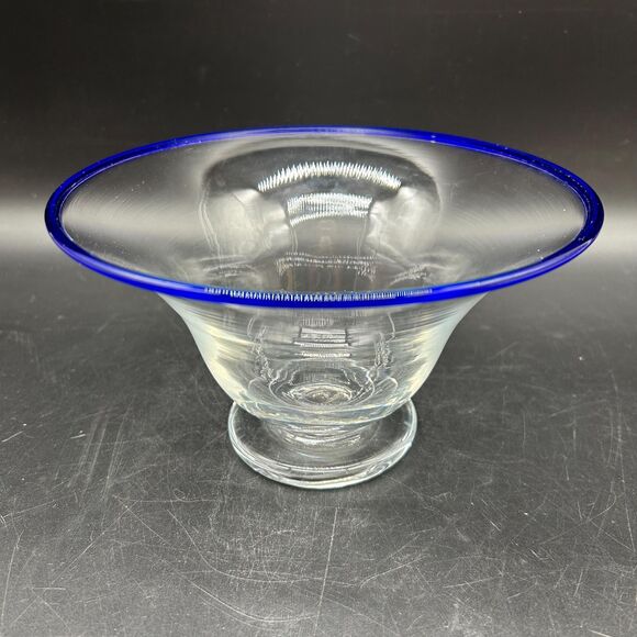 Hand Blown Glass Bowl signed LV 1977 - Picture 1 of 4